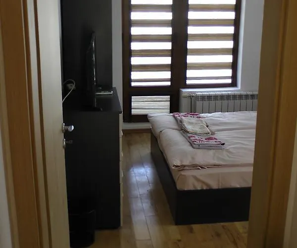 Center , Modern And Quiet Appartement Burgas