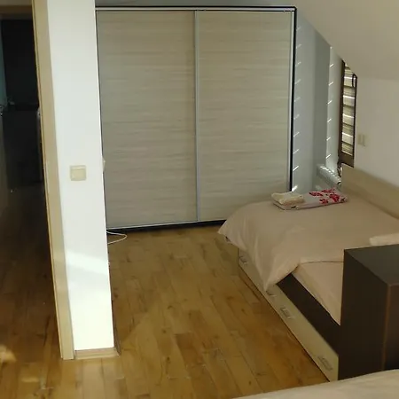 Center , Modern And Quiet Apartment Burgas