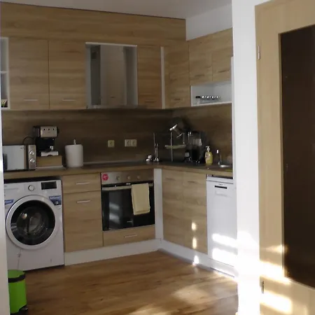 Apartment Center , Modern And Quiet